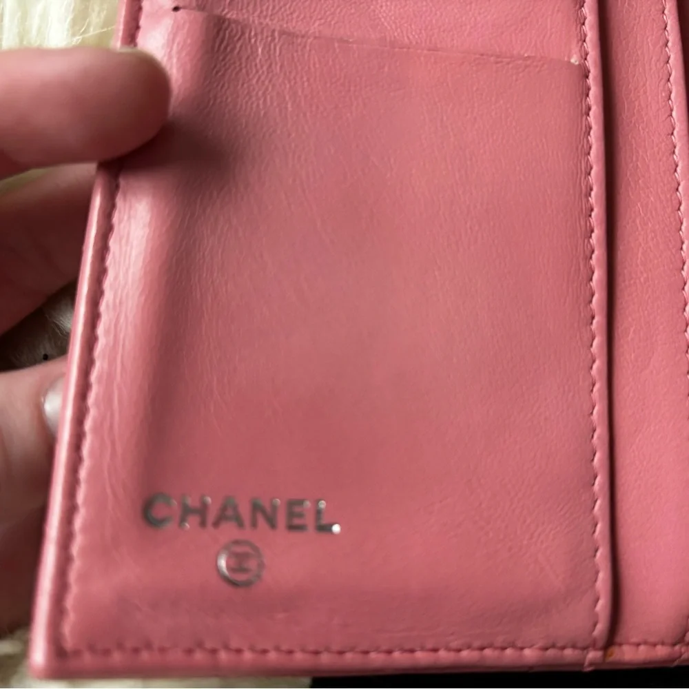 Authentic Chanel Medium Leather Quilted Pink Wallet With Dust Bag - Picture 5 of 7